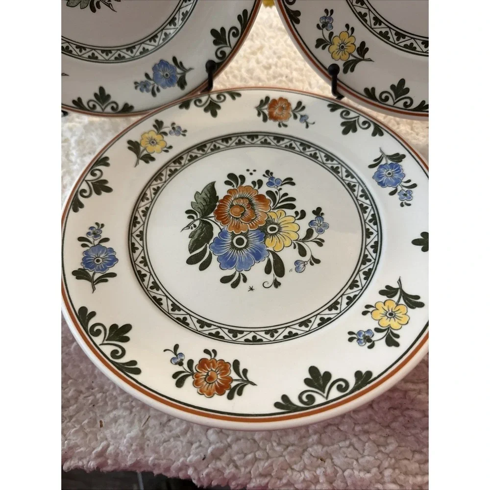 3Villeroy and Boch Alt Amsterdam Porcelain Luncheon Plates 8